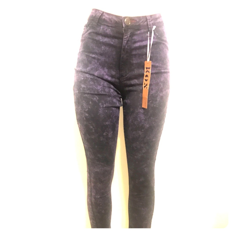 NEW ROX DENIM HIGH WAIST DISTRESSED PANTS